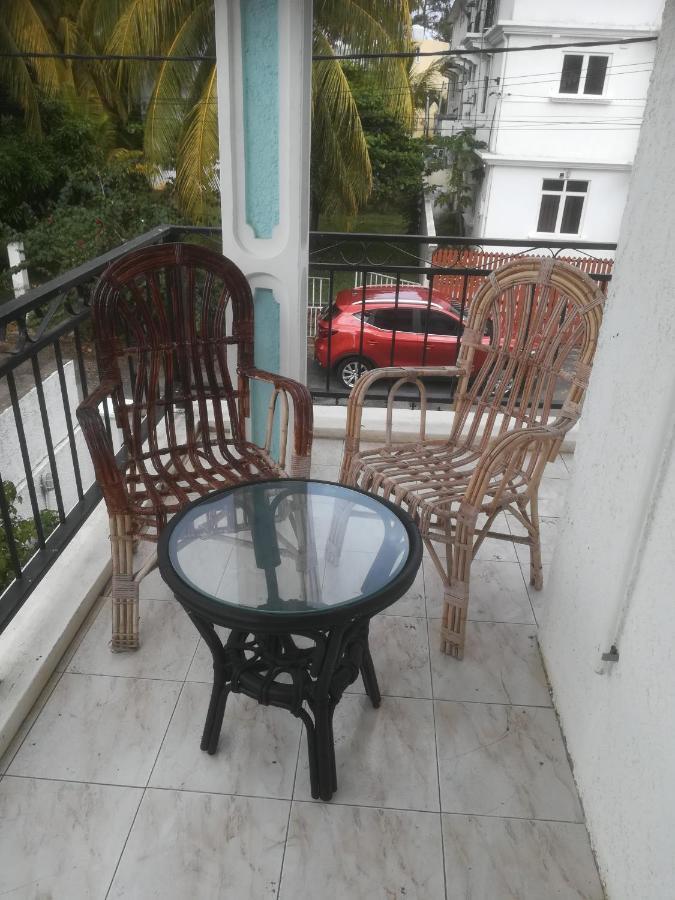 Residence Lasenza Apartment Flic en Flac Exterior foto